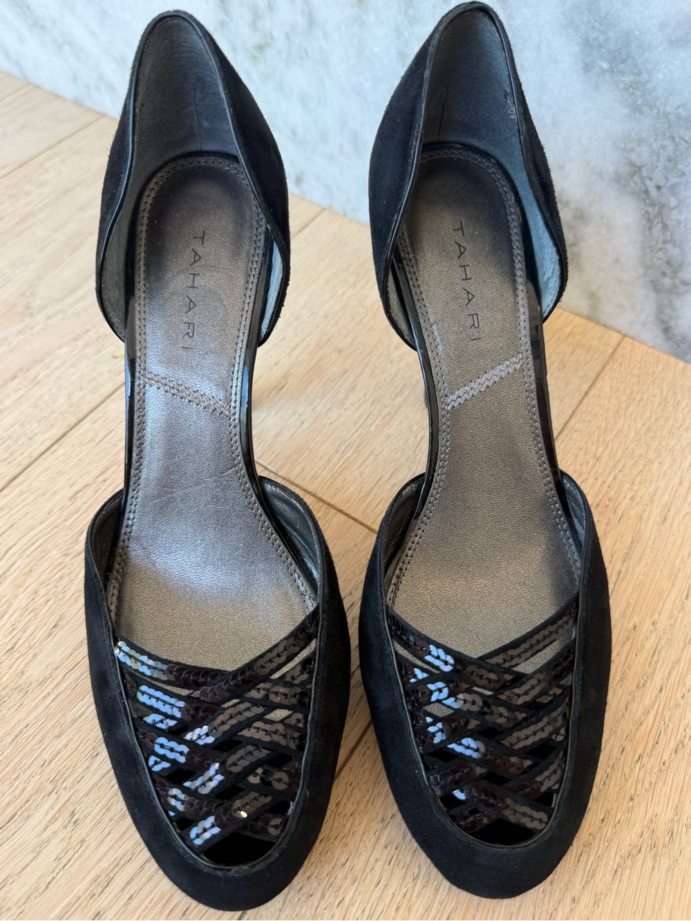 Tahari Black Suede Sequin Heels Leather Sole Vintage Designer Luxury Classic